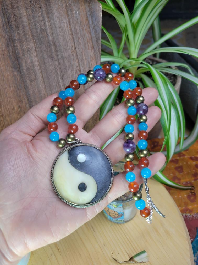 Yin Yang • Carnelian, Blue Quartz