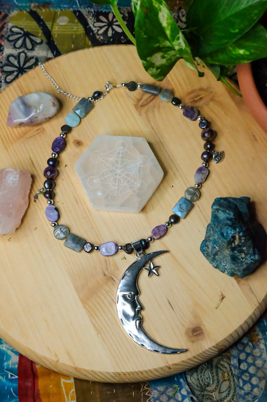Dreamy Moon• Labradorite, Charoite, Super Seven, Glass Beads