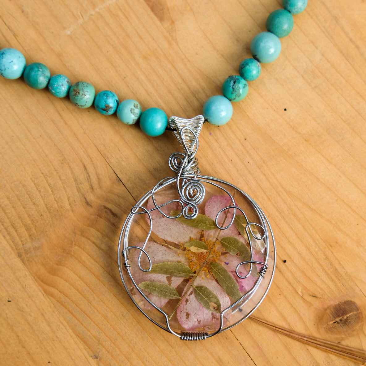 Grace• Resin Pink Flower, Turquoise